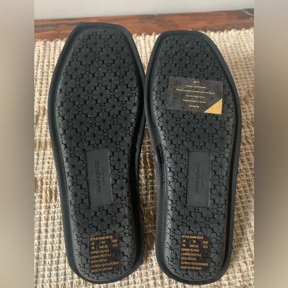 Kate Spade Flower Jacquard Dove Slippers NWOT. SOLD OUT On Website! - Picture 5 of 8